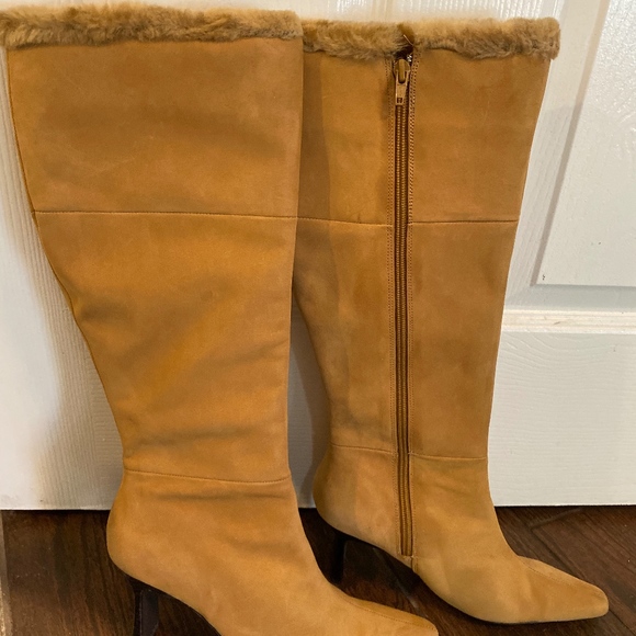 knee high boots fur lined